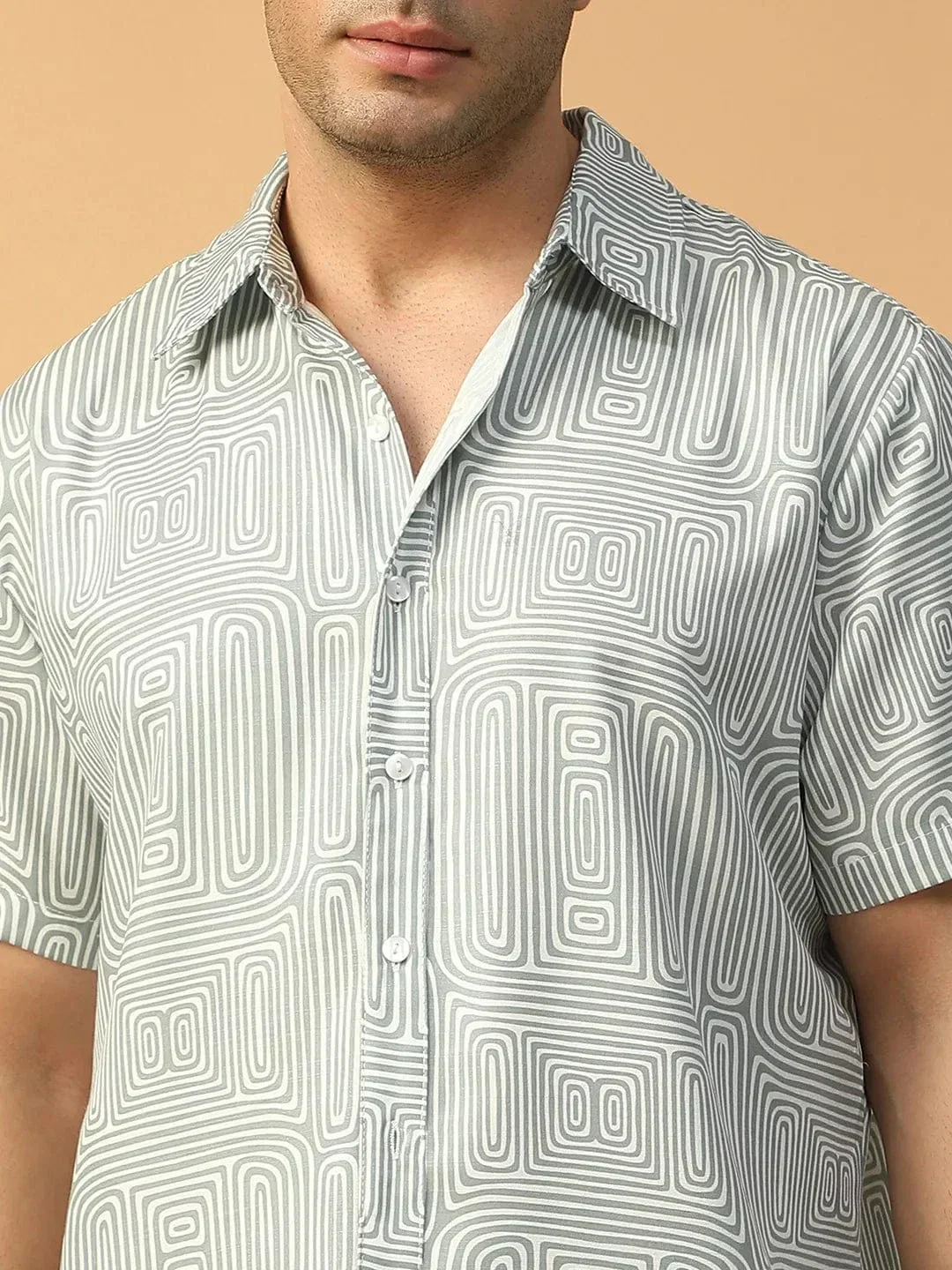 Hunk Light Green Geometric Print Collared Short Sleeve Men Oversized Shirt - Image 7