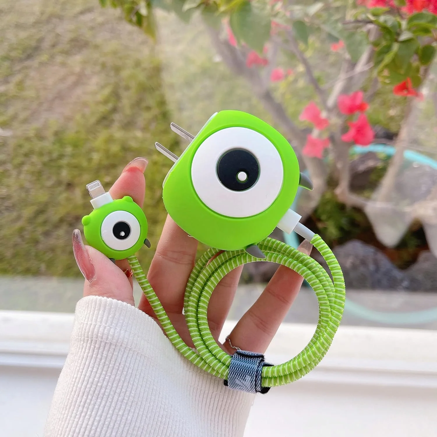 Iphone Charger Case Cover - Cyclope - 4 Piece Set - Image 10