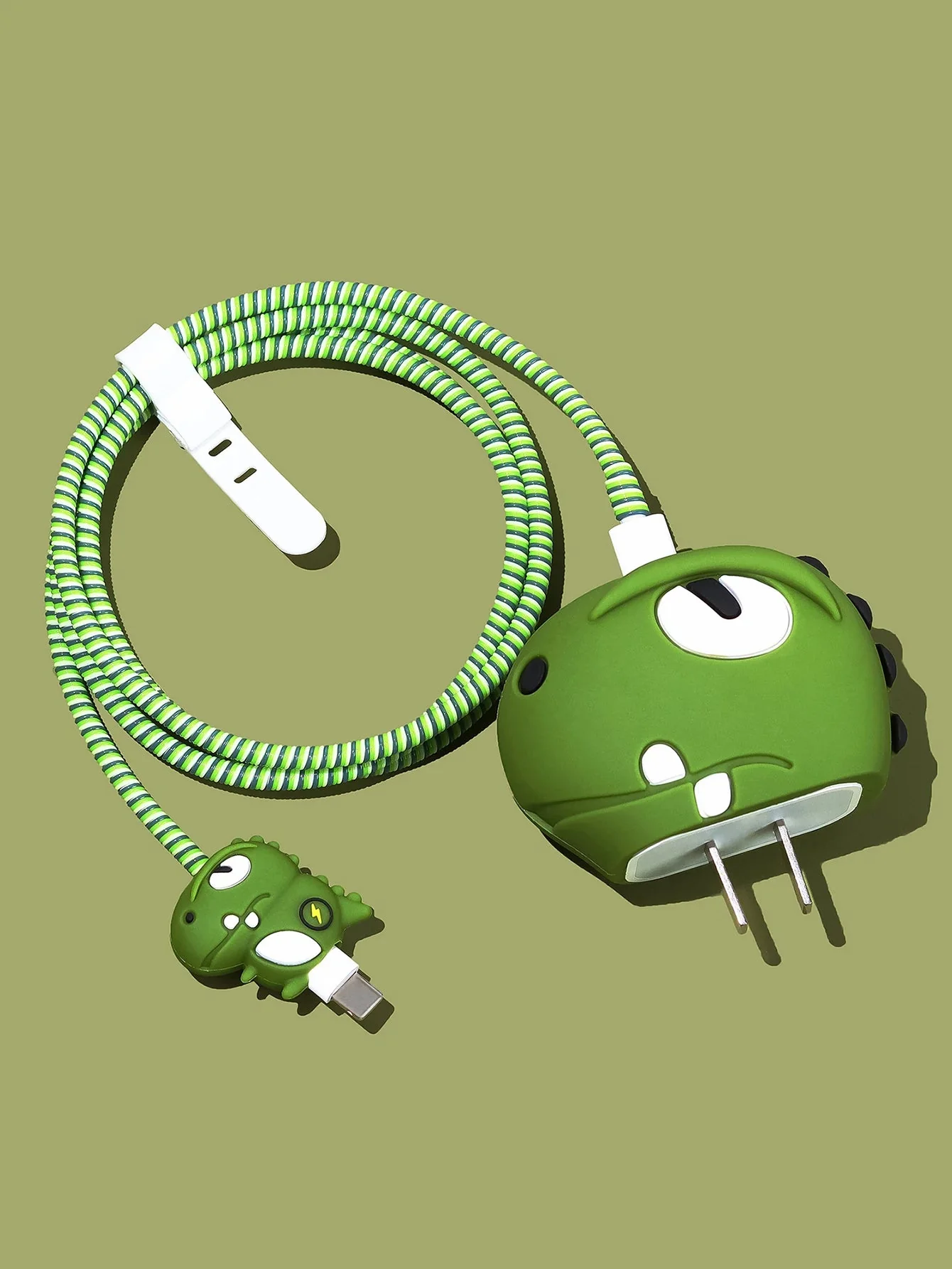 Iphone Charger Case Cover - Green Dragon - 4 Piece Set (With Wire Protector) - Image 4