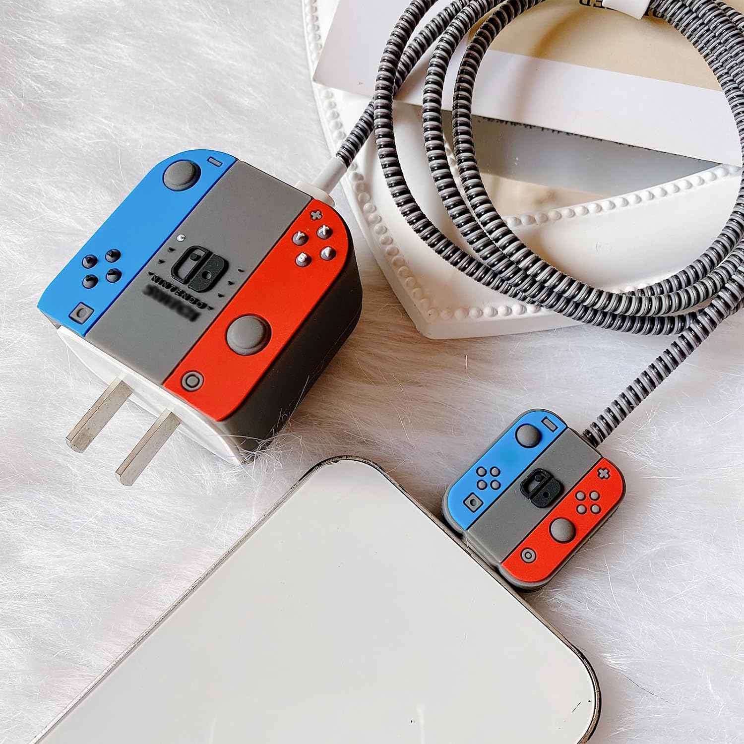 Iphone Charger Case Cover - Nintendo Classic - 4 Piece Set (With Wire Protector) - Image 4