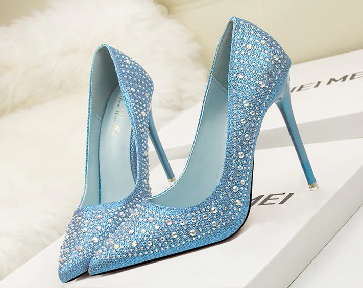 Isla Embellished Pumps
