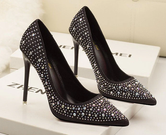 Isla Embellished Pumps - Image 5