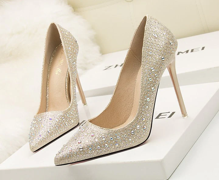 Isla Embellished Pumps - Image 8