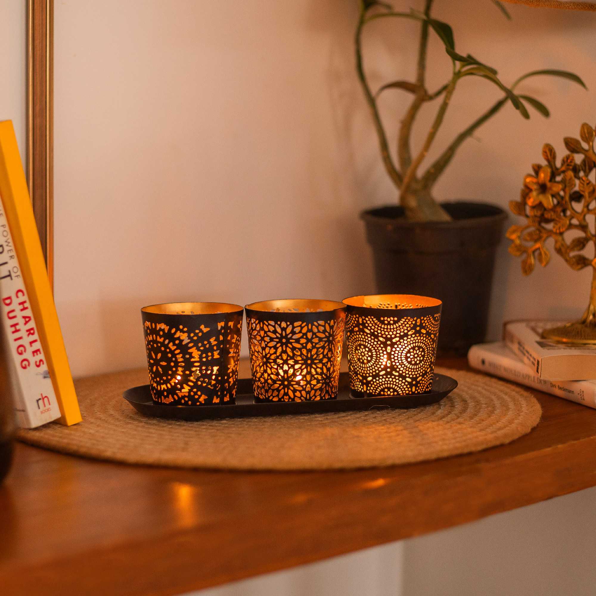 Jaali Metal Votives With Tray