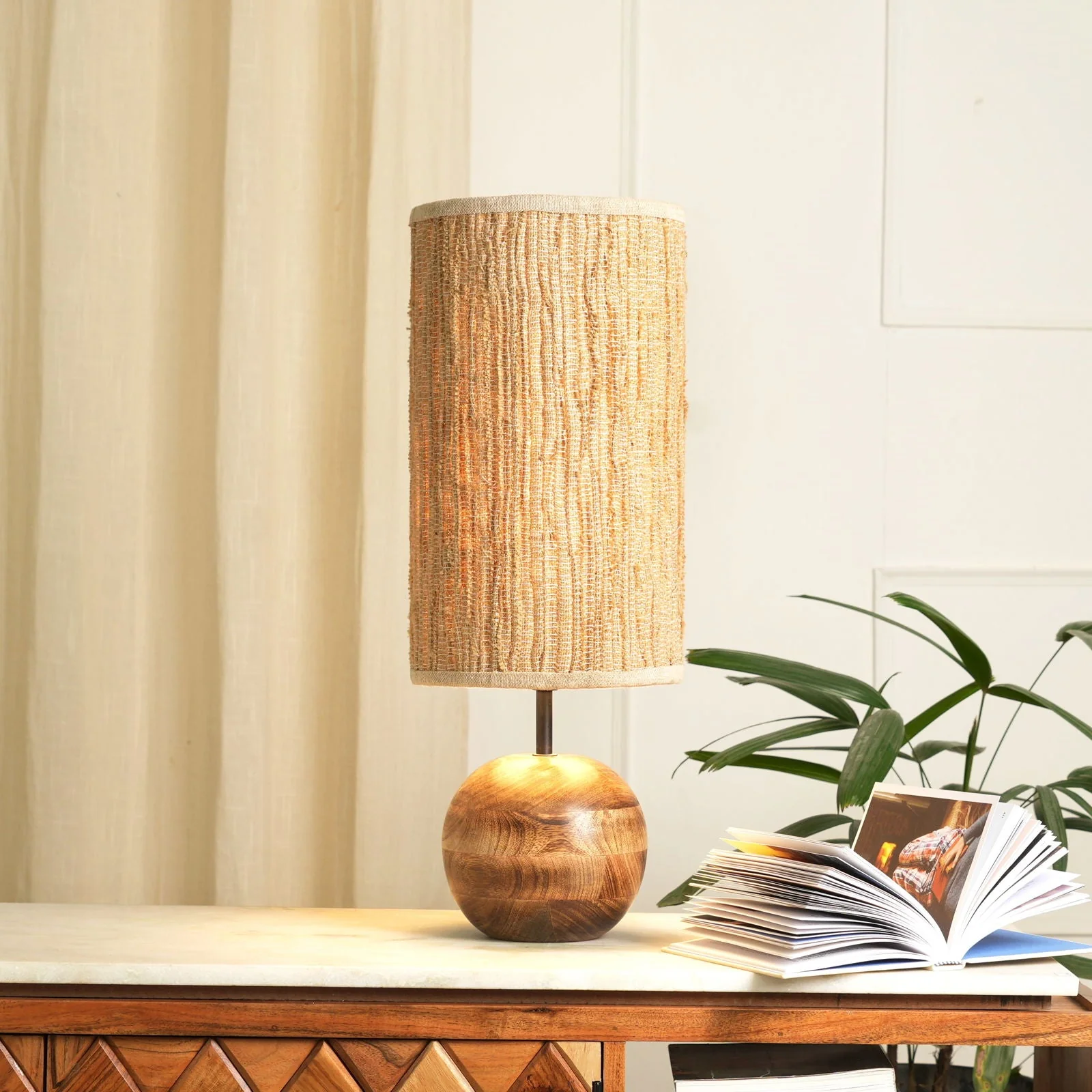 Jute Weave Table Lamp - Image 4