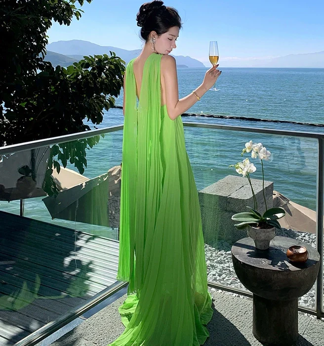 Kiesha Pleated Vacay Dress
