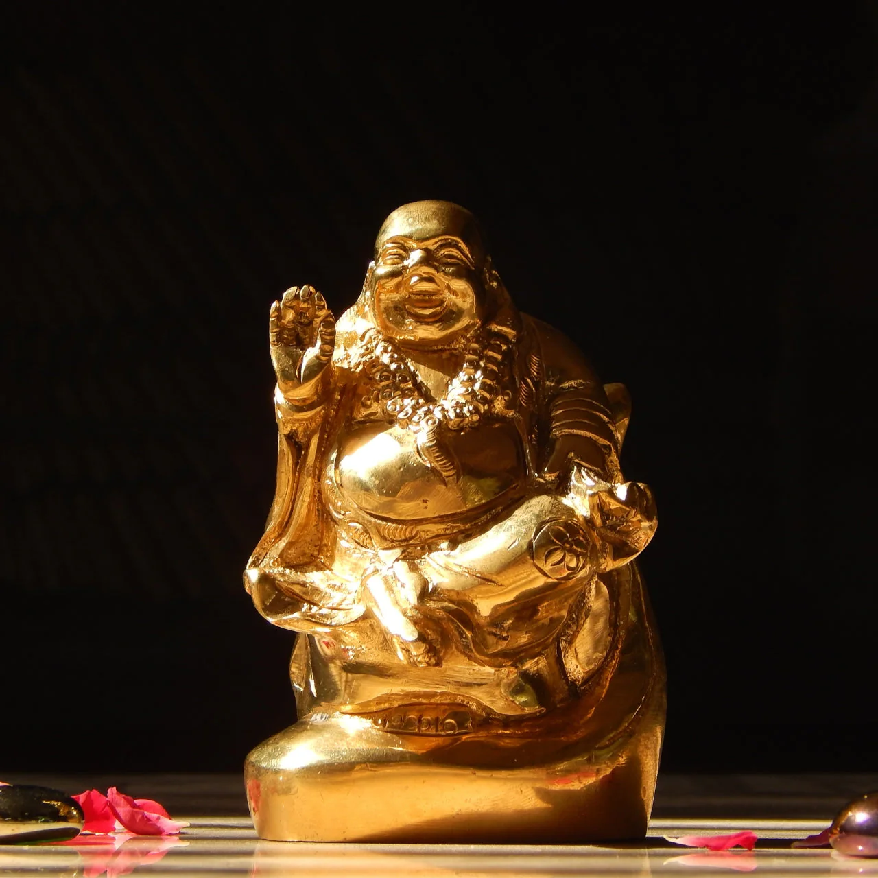 Laughing Buddha Idol - Image 2