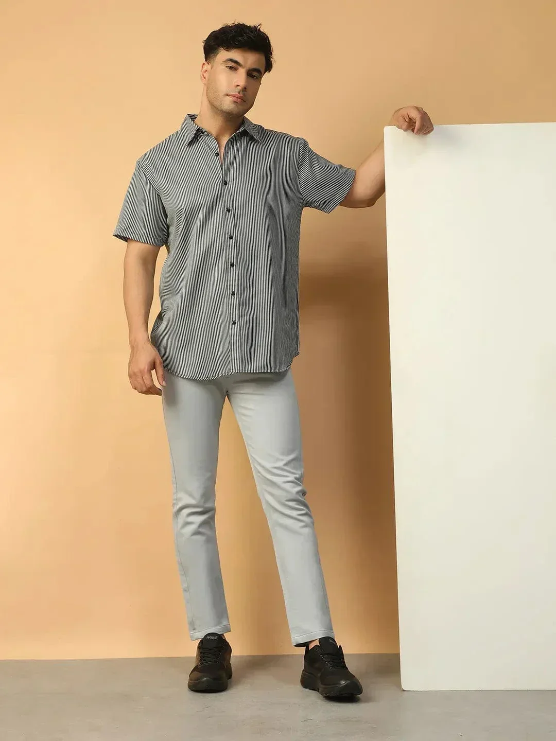 Legend Black Stripe Print Collared Short Sleeve Men Oversized Cotton Shirt - Image 3