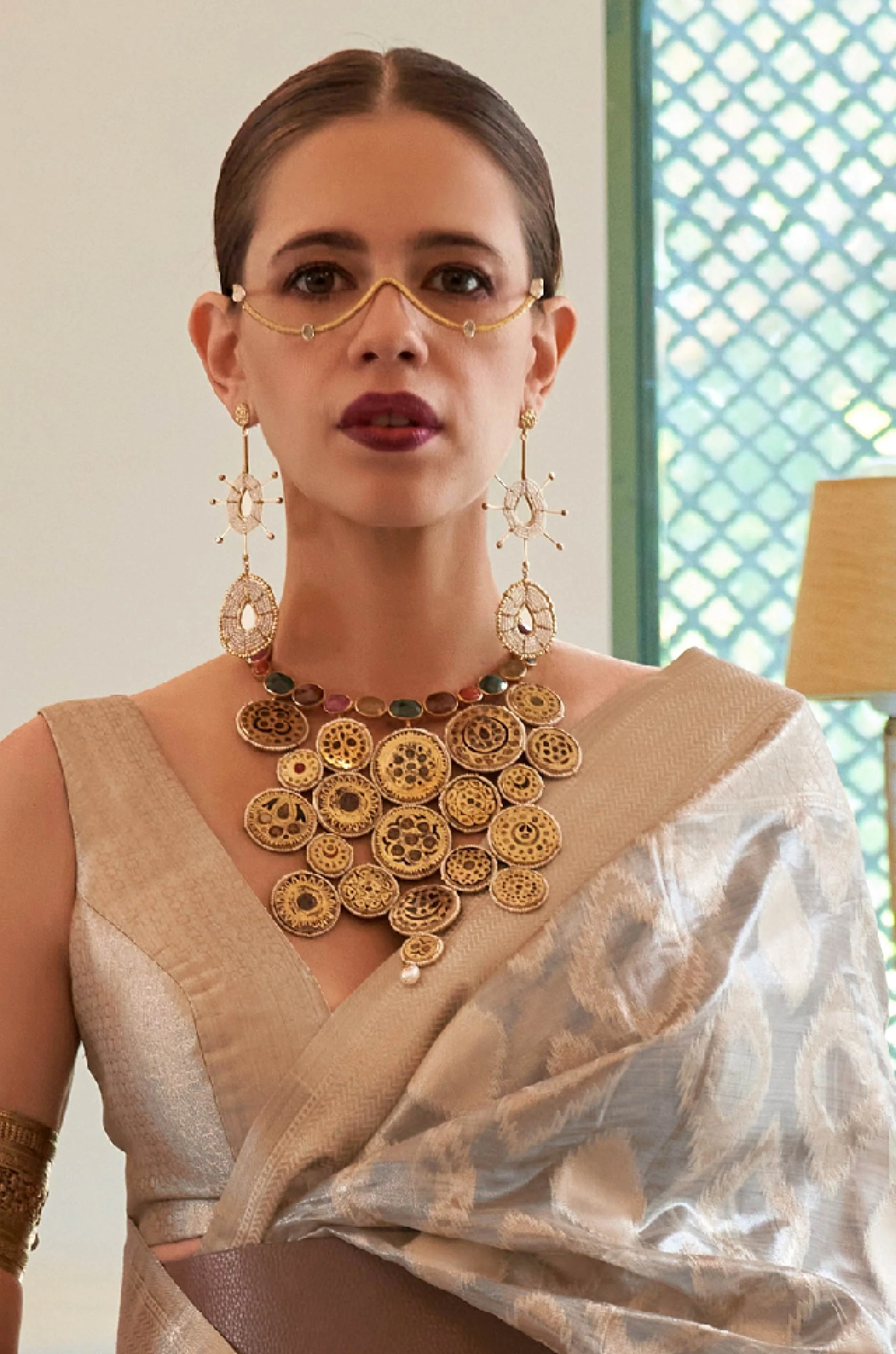 Light Grey Tissue Silk Saree - Image 4