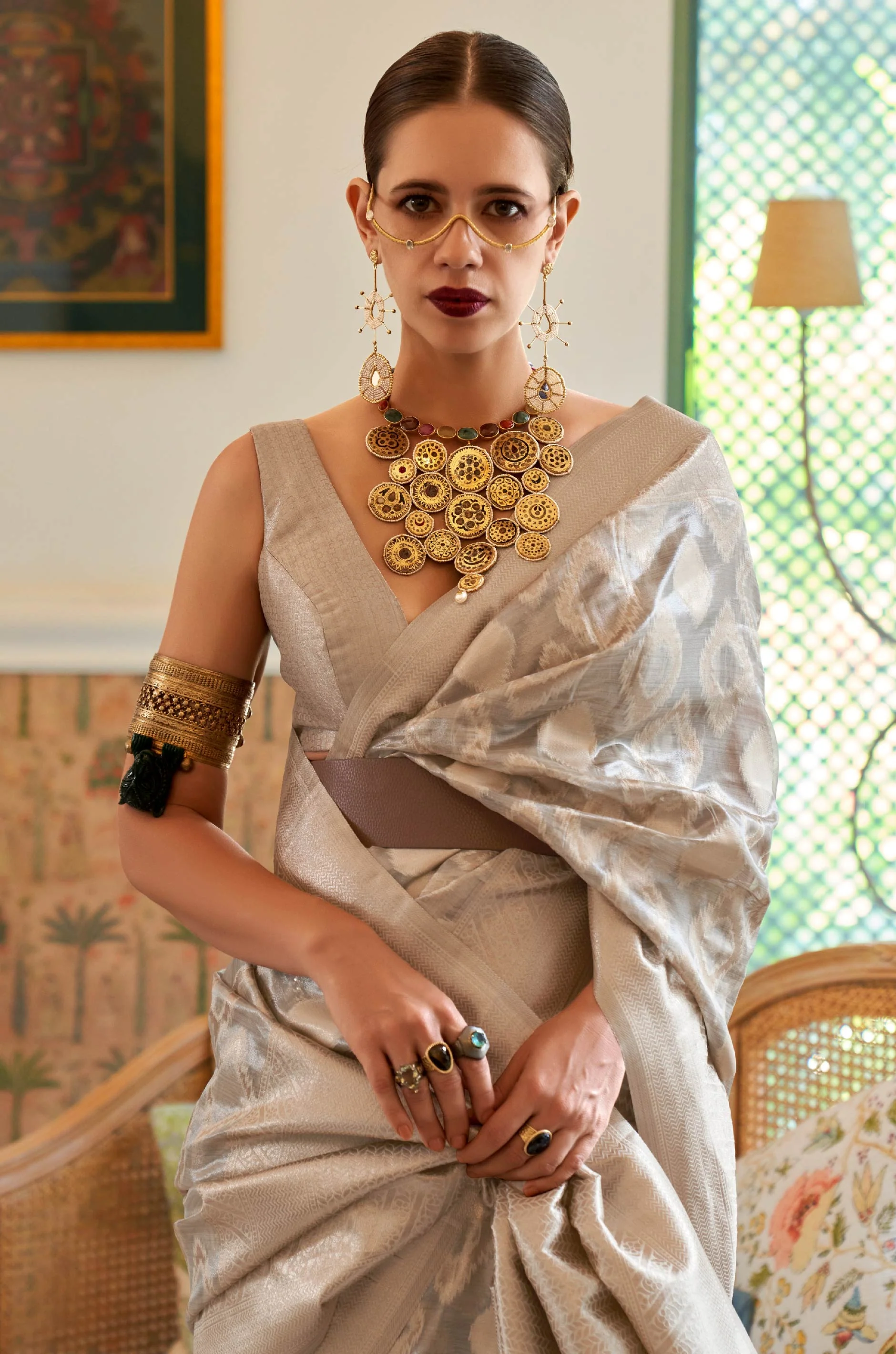 Light Grey Tissue Silk Saree - Image 5
