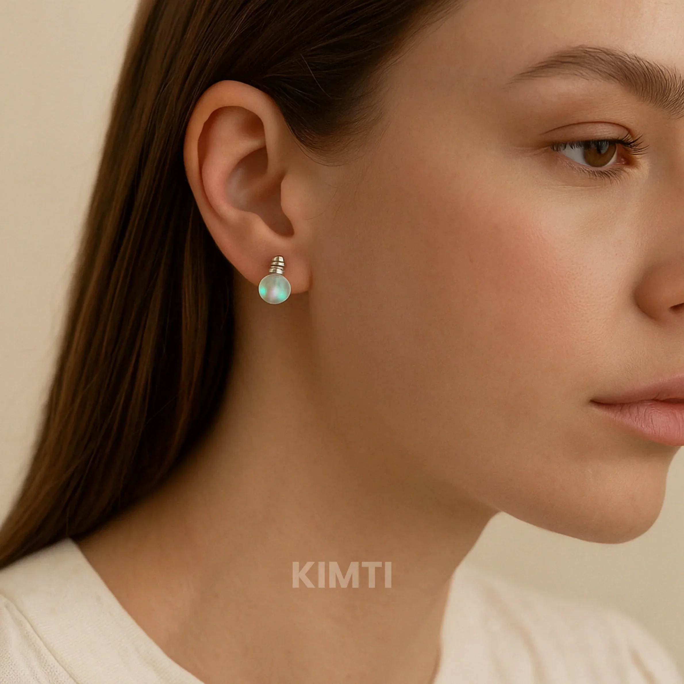 Limelights on Me Bulb Aurora Stud Earring - Image 2