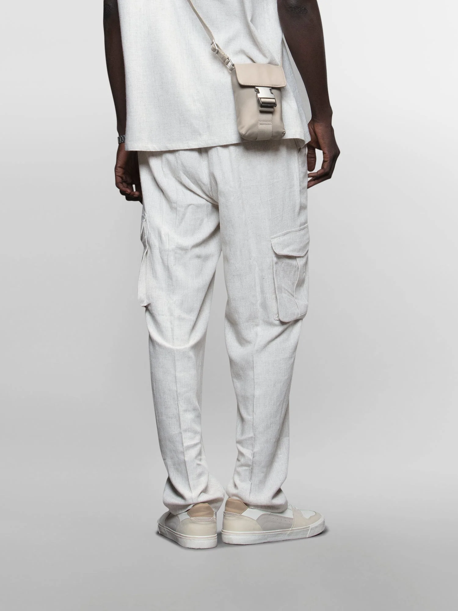 Linen cargos - Image 13