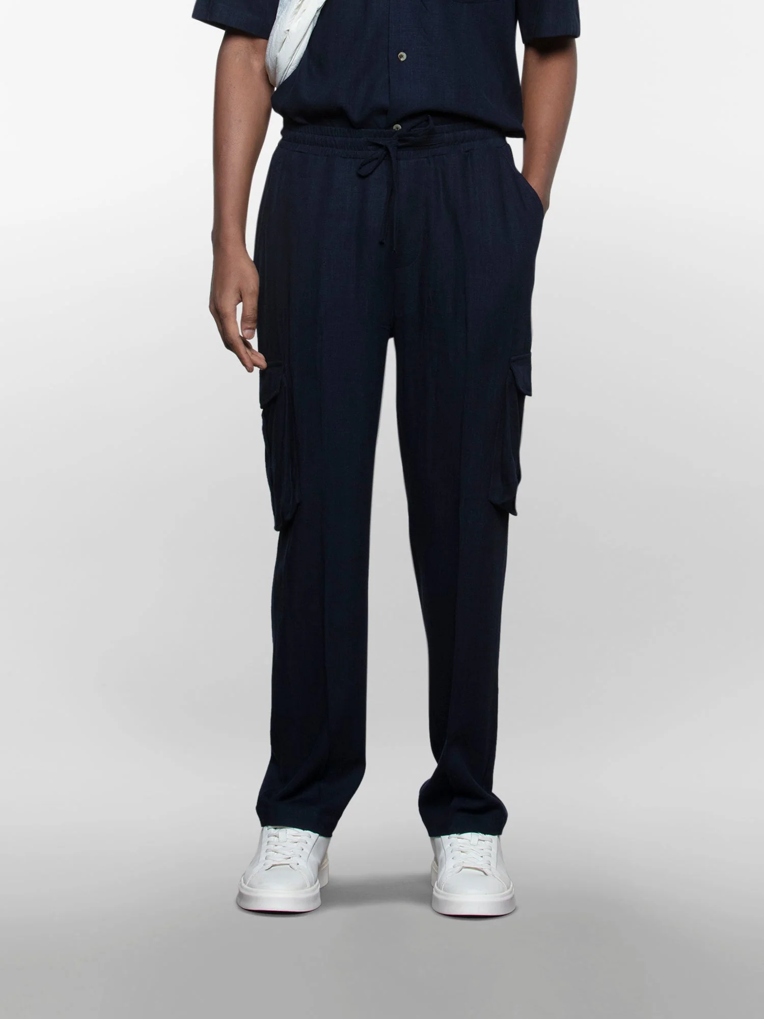 Linen cargos - Image 23