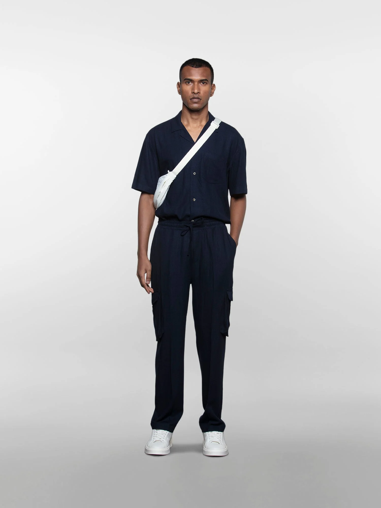 Linen cargos - Image 27