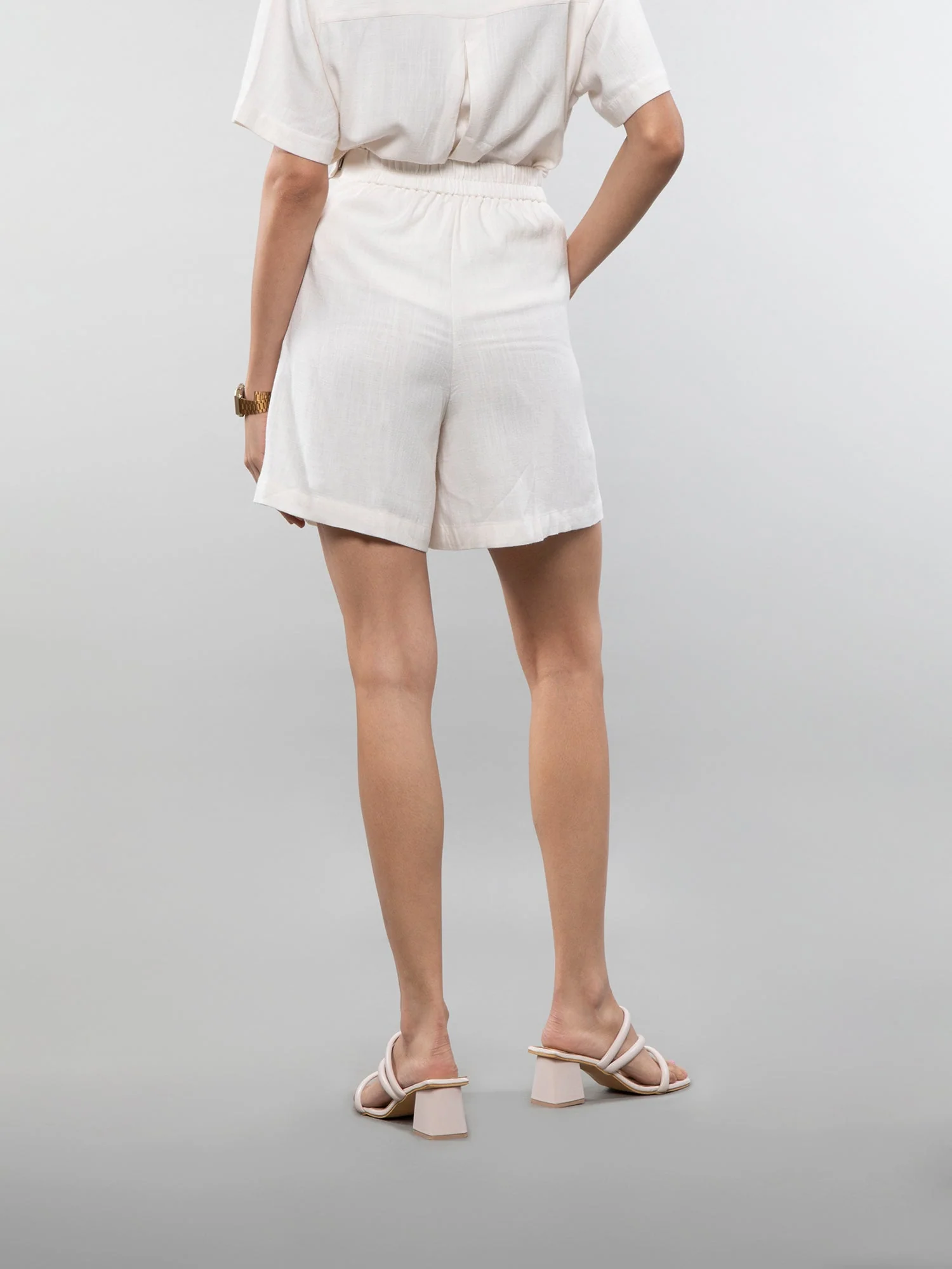 Linen shorts - Image 22