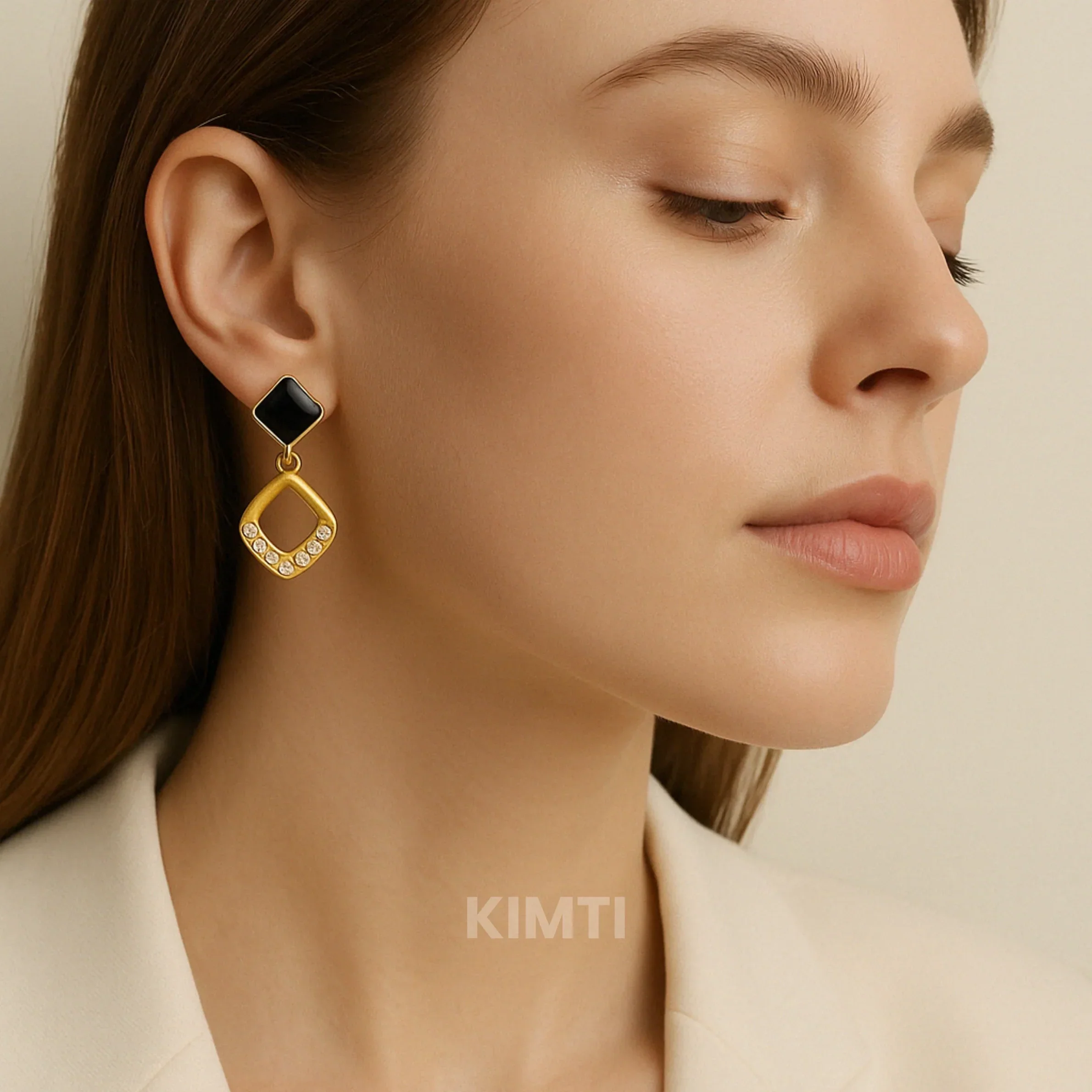 Lucifer's Lustre Black Drop Earring - Image 2