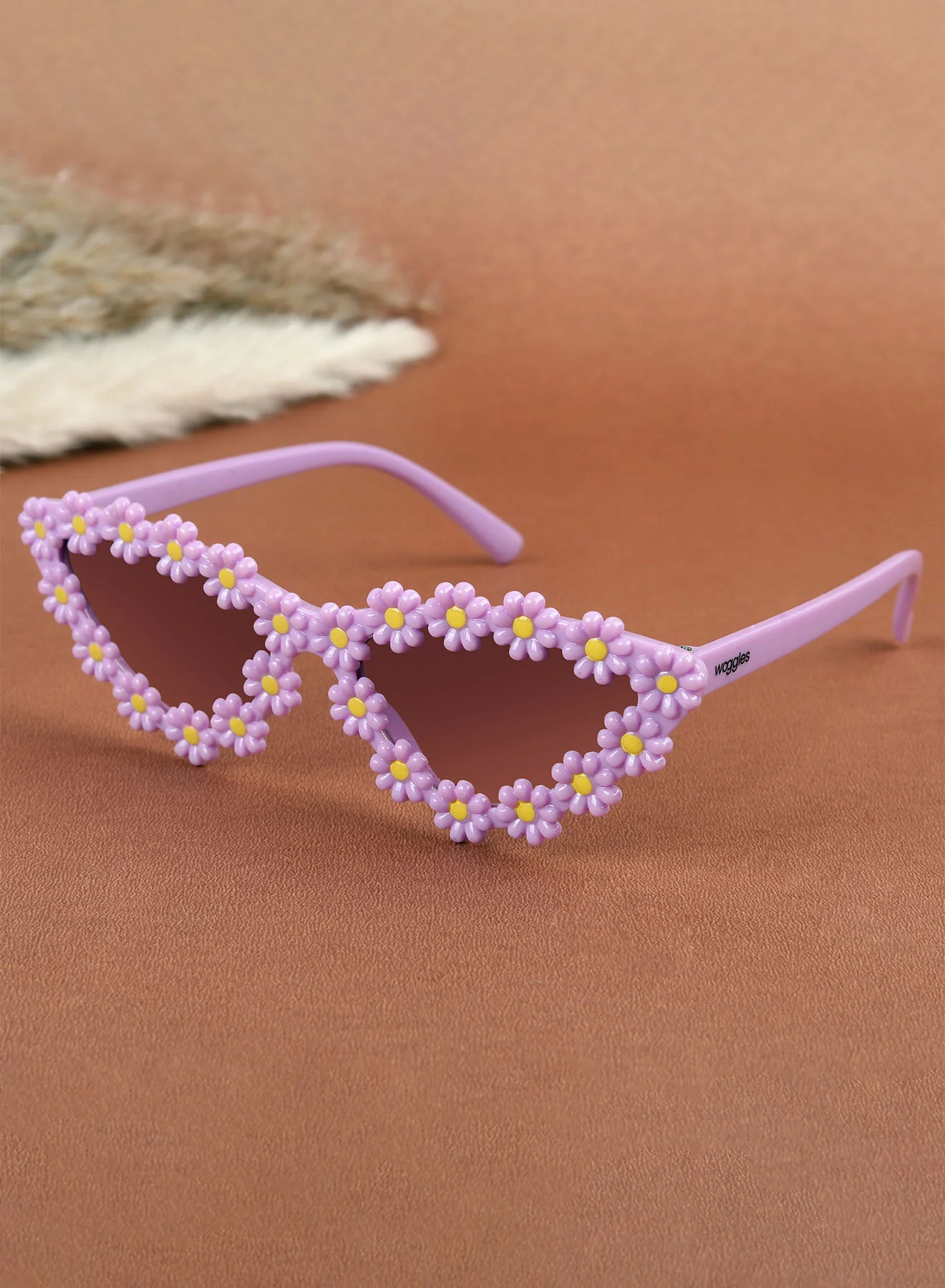 Lune White Polarized Cateye Kids Sunglasses - Image 8