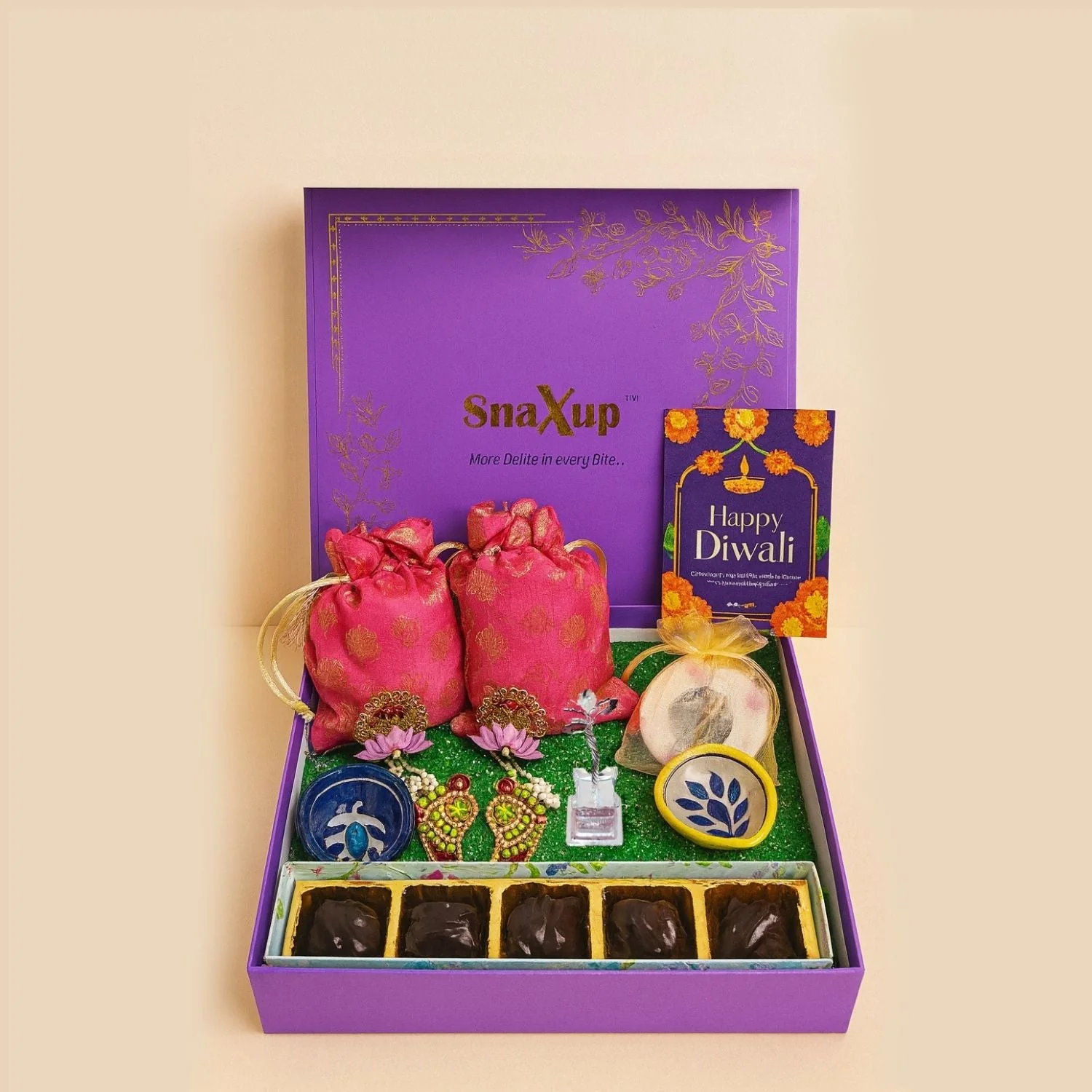 Luxury Diwali Gift Box - Sabki Diwali Hamper - Image 2