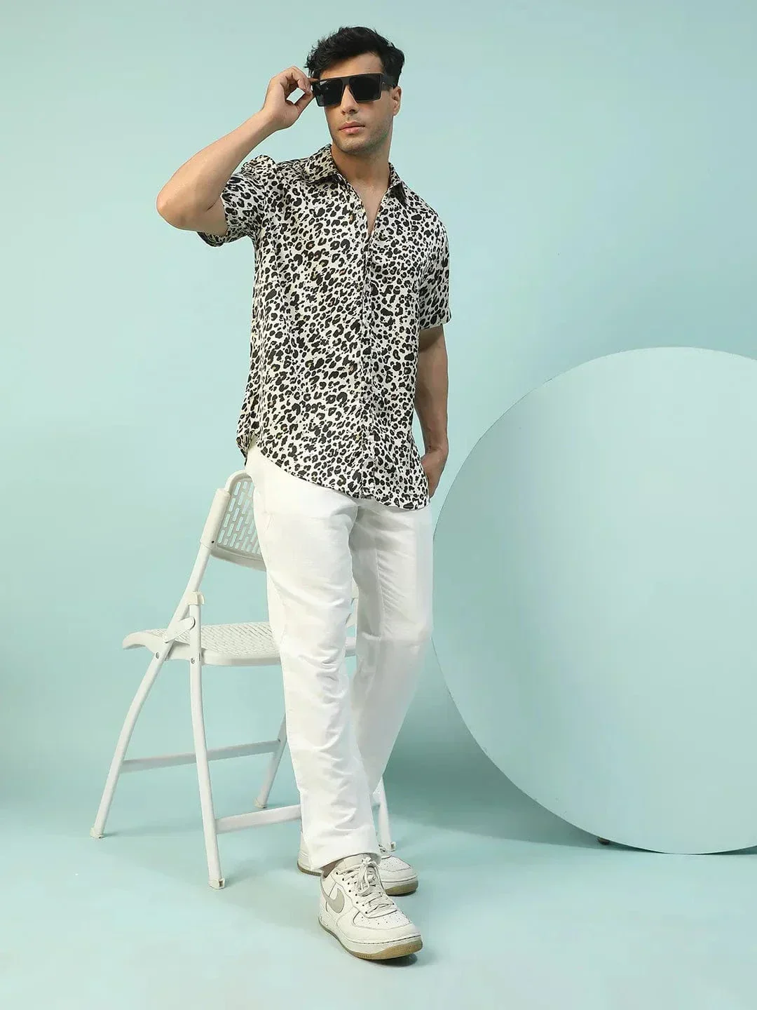 Macho Animal Print Multicolor Collared Short Sleeve Men Oversized Shirt - Image 2