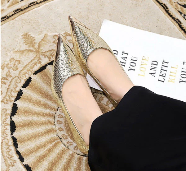 Madison Textured Kitten Pumps - Image 3
