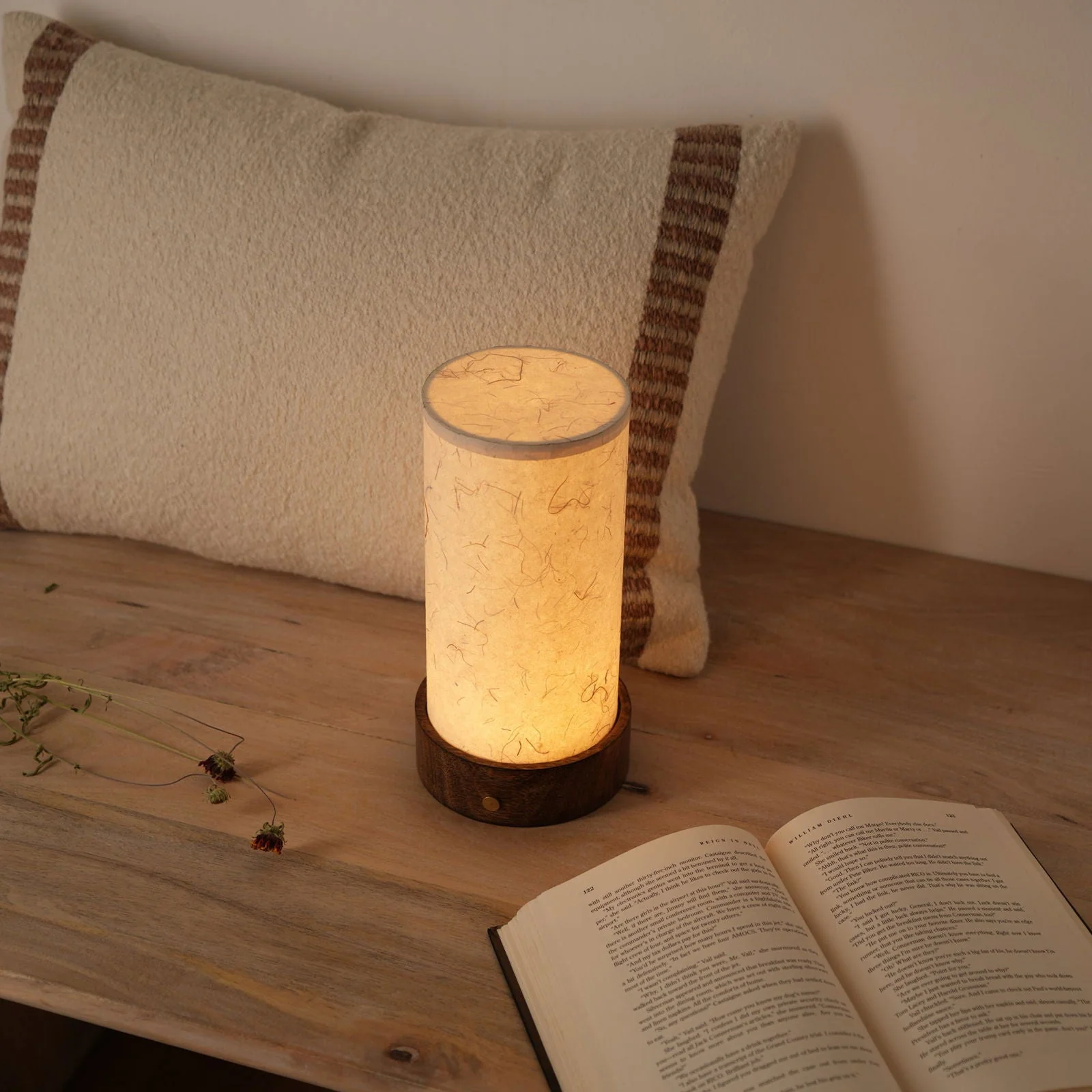 Magnus Touch Table Lamp - Image 15