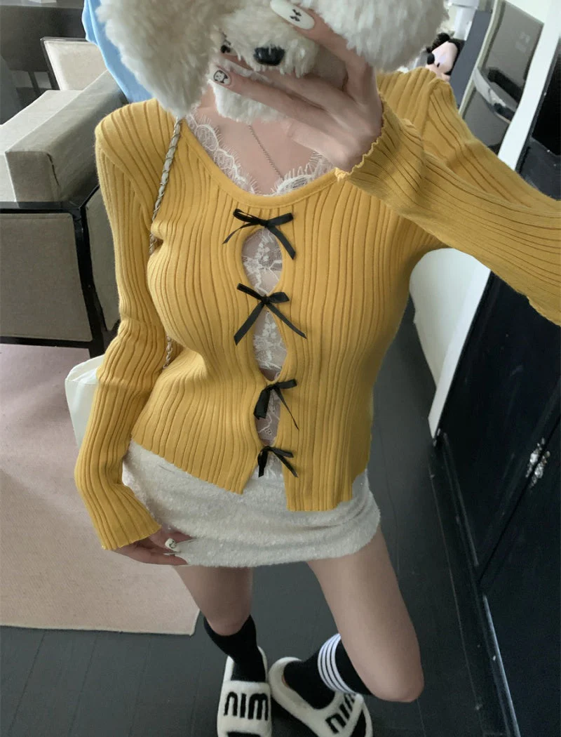 Malina Hollow Lace Bow Top - Image 5
