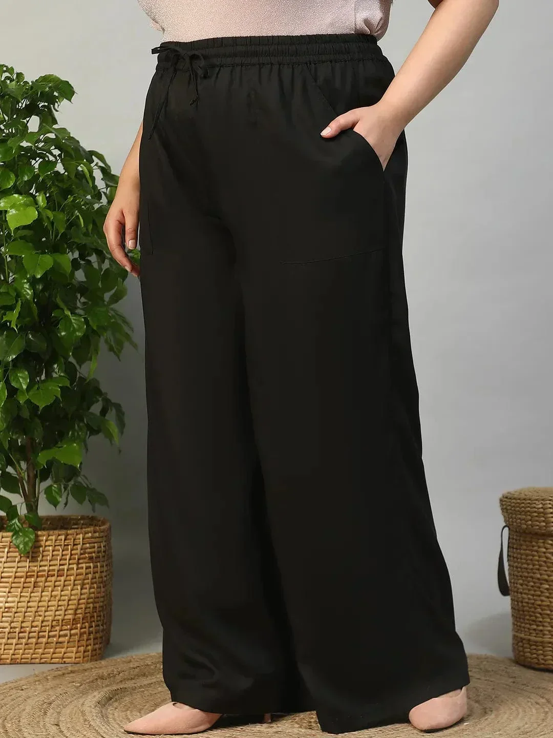 Marked Black Elasticated With Tie -Up Detail Plus Size Women Cotton Linen Flare Pant - Image 3