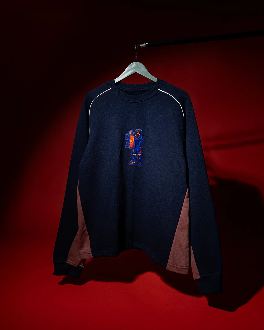 Messi 8-Bit Sweatshirt - Image 15