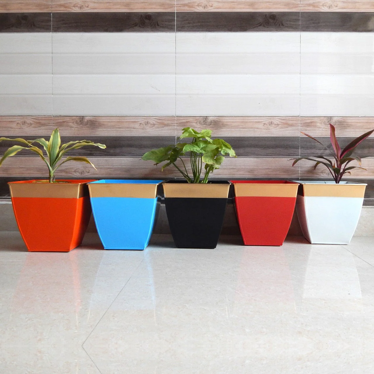 Midland 8” Multicolor Metal Planter – Tapered Design - Image 4