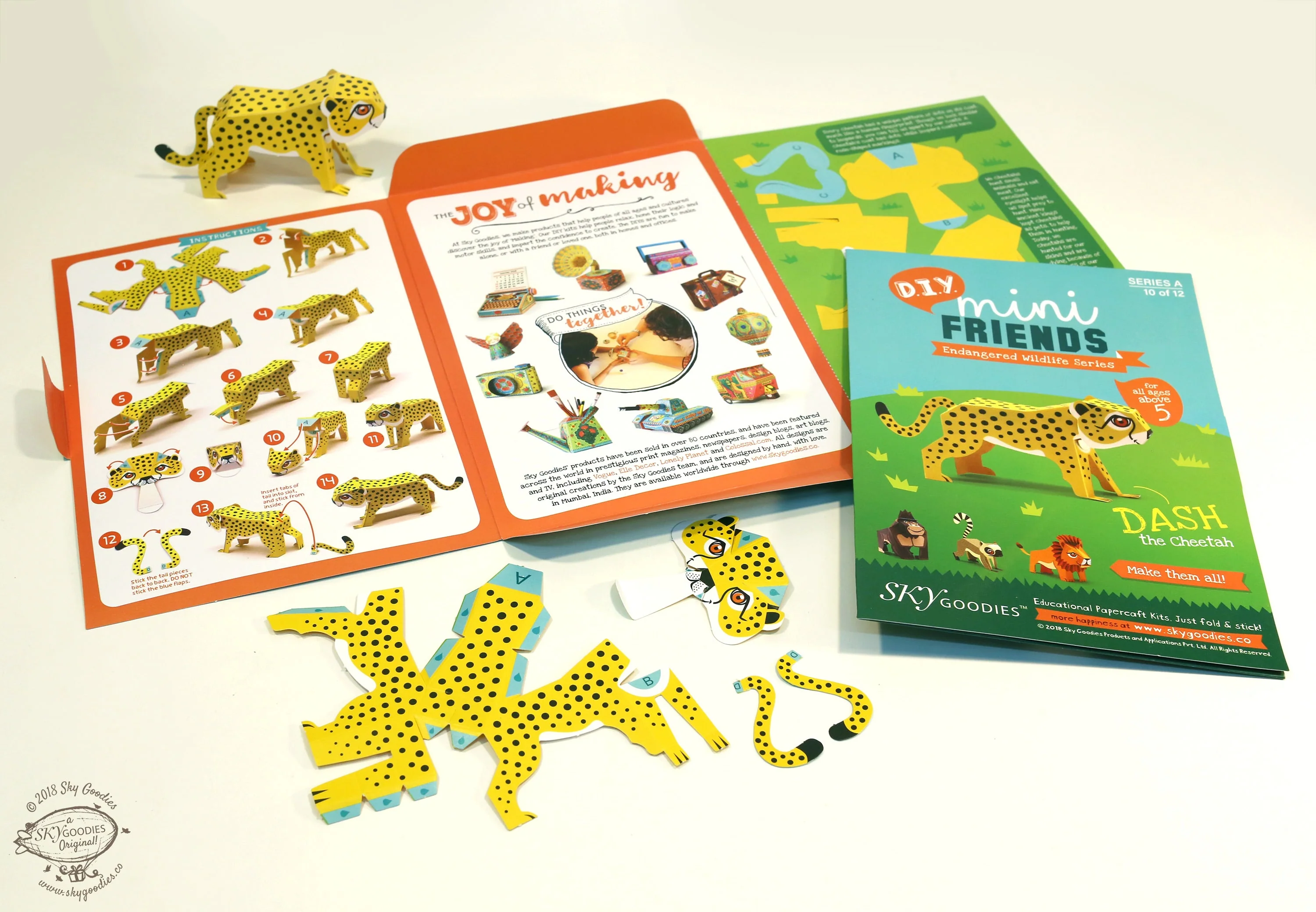 Mini Cheetah Animal Paper Craft Kit - Image 5