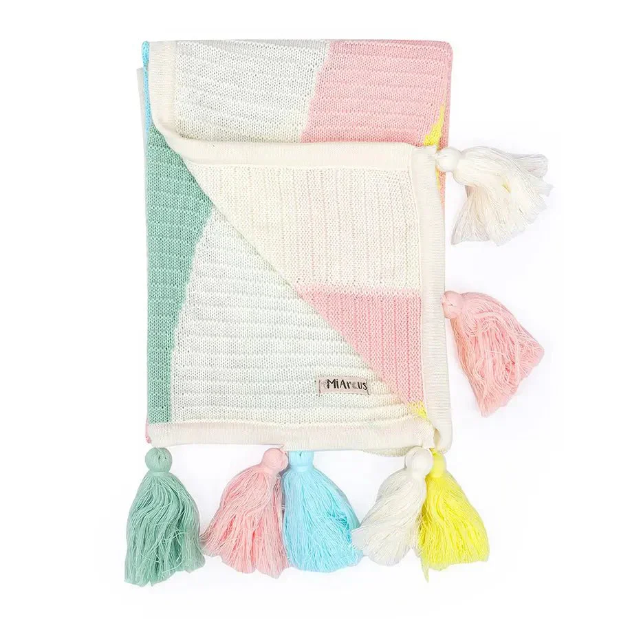 Mini Me Knitted Baby Blanket For Heavy Winter - Arcus - Image 4