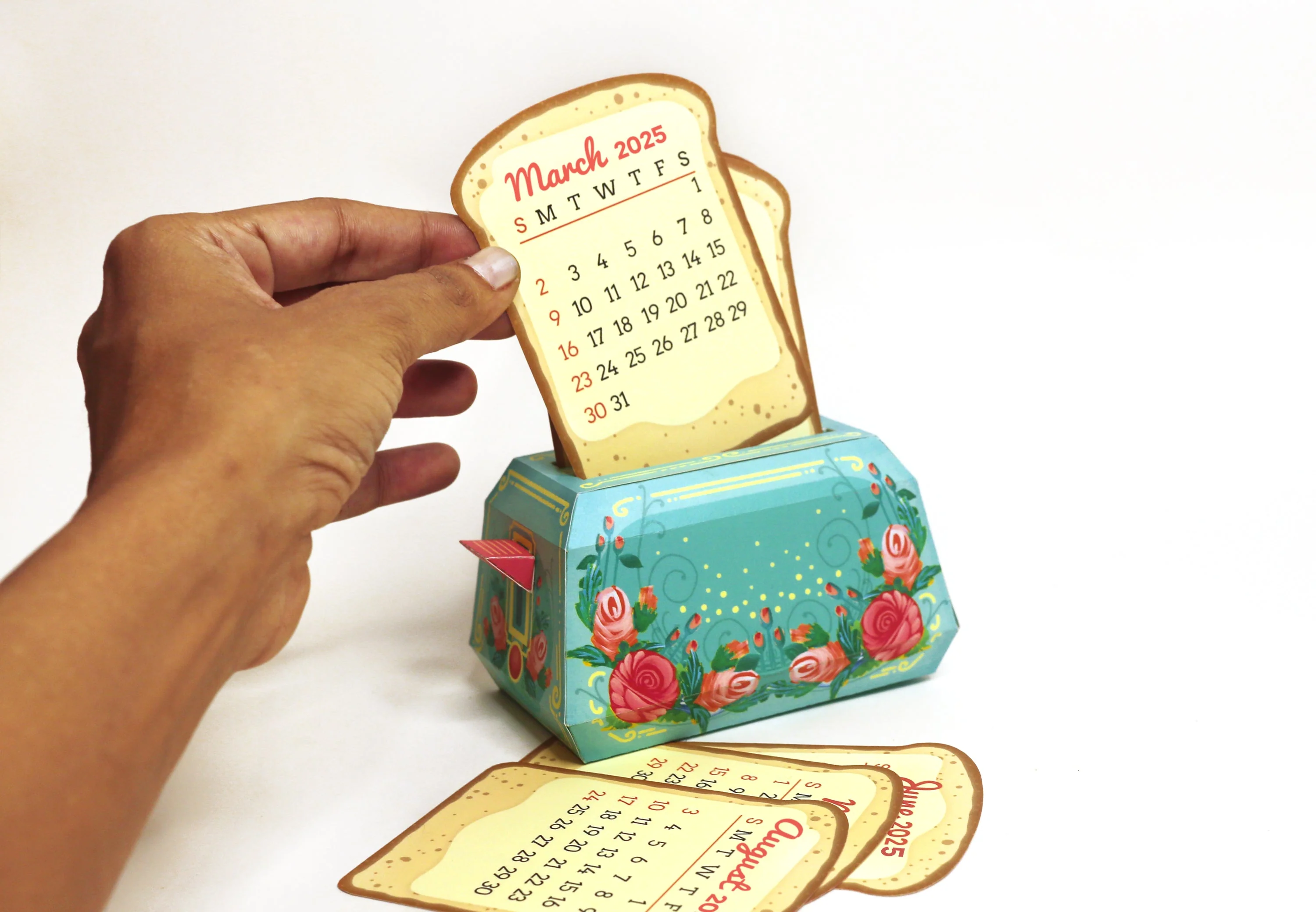 Mini Toaster Desk Calendar 2025 - DIY Paper Craft Kit - Image 2