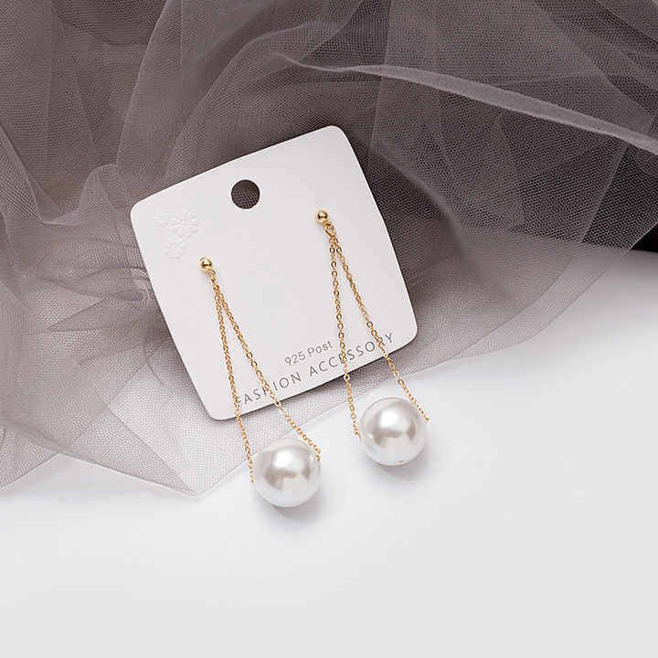 Miss Charm Pearl Dangler Earring - Image 4