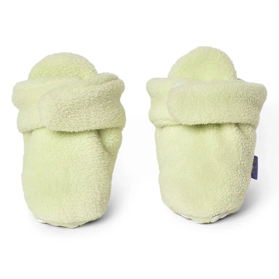 Misty Moose Antipill Newborn Booties Green - Image 2