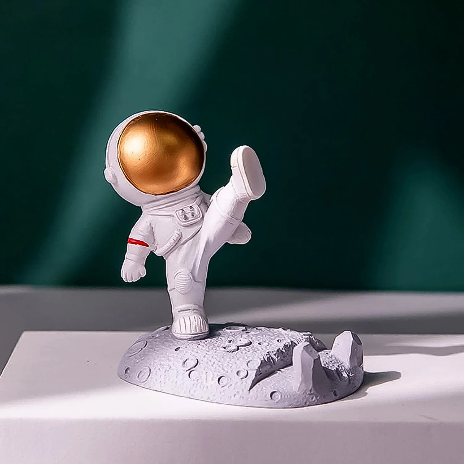 Mobile Holder Astronaut Phone Stand Planet Creative Fun 3D Design (1 Pc / Mix Design) - Image 4