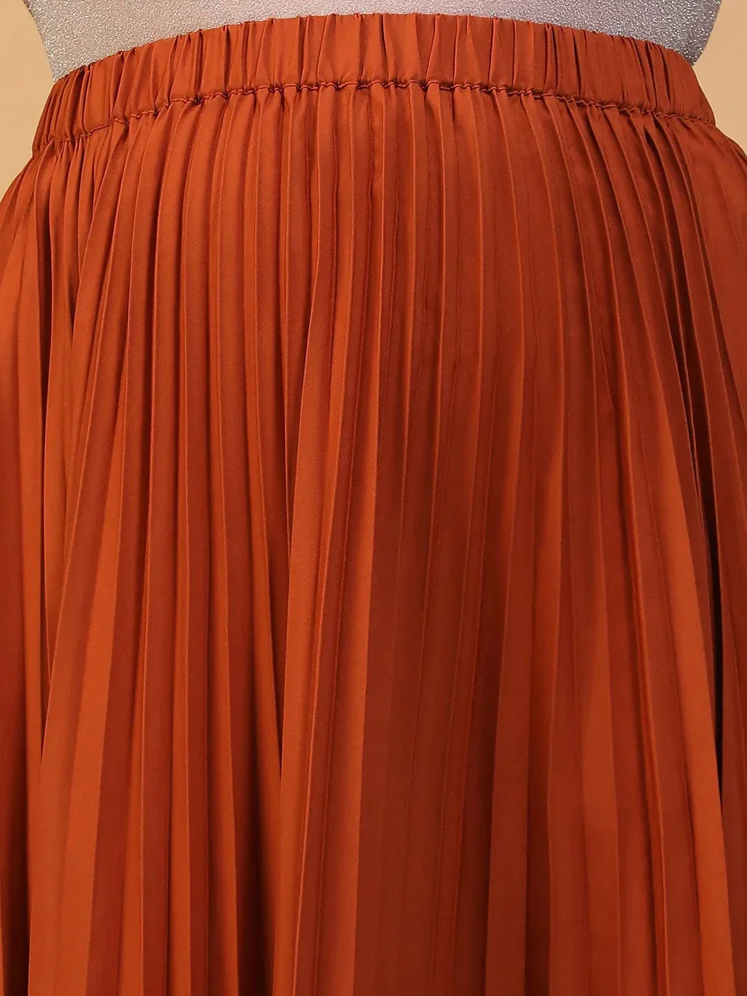 Moodcore Rust Elasticated Pleated Plus Size Women Skirt - Image 6