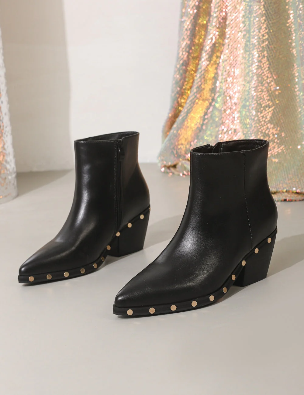 Moscow Rivet Pointed Boots - Image 5