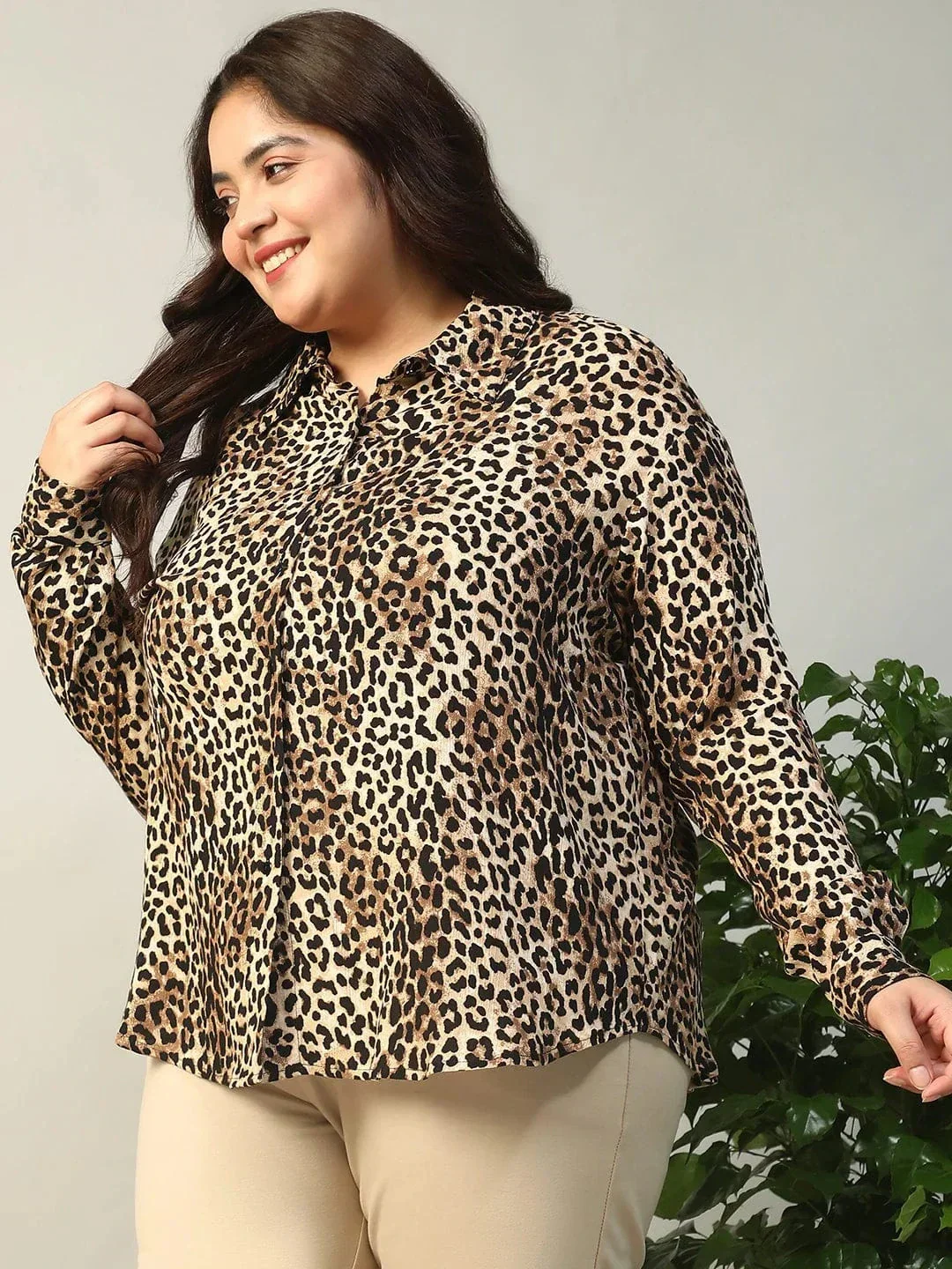 Multicolor Animal Print Collared Long Sleeve Plus Size Women Shirt - Image 3