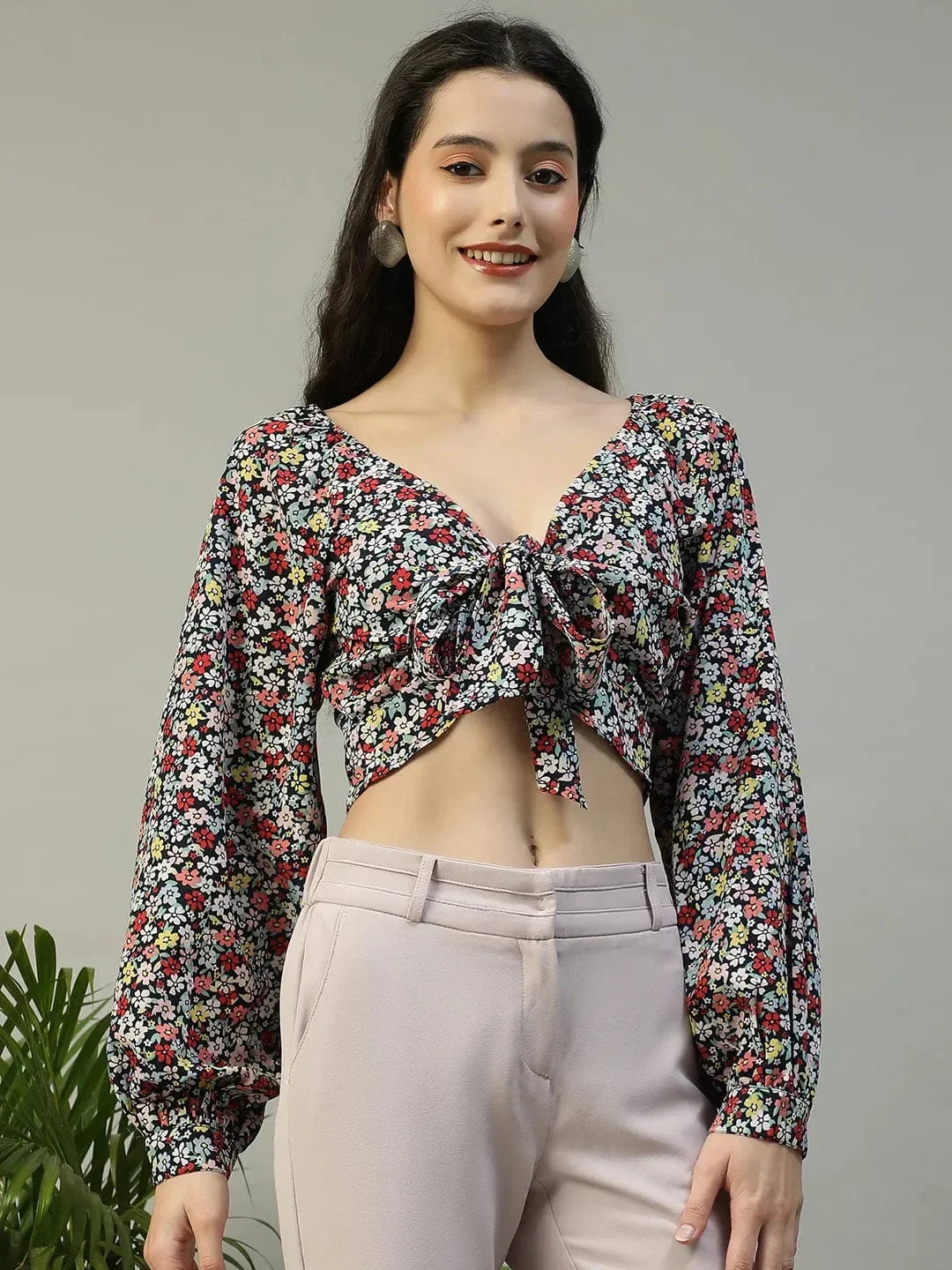 Multicolor Floral Print Tie-knotted long Sleeve Crop Women Top - Image 4