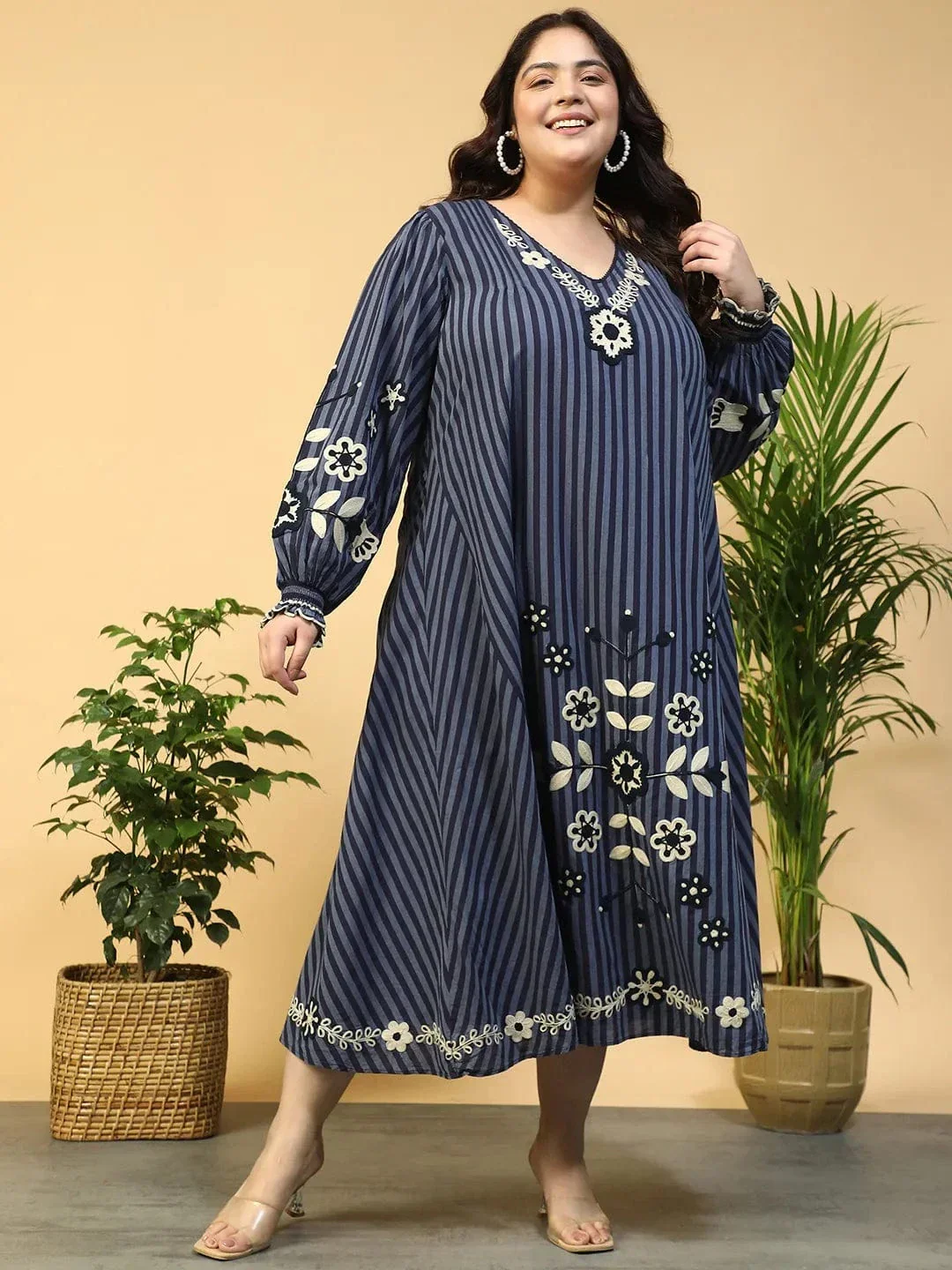 Navy Blue Embroidered V-Neck Long Sleeve Yarn Dyed Cotton Plus Size Maxi Dress