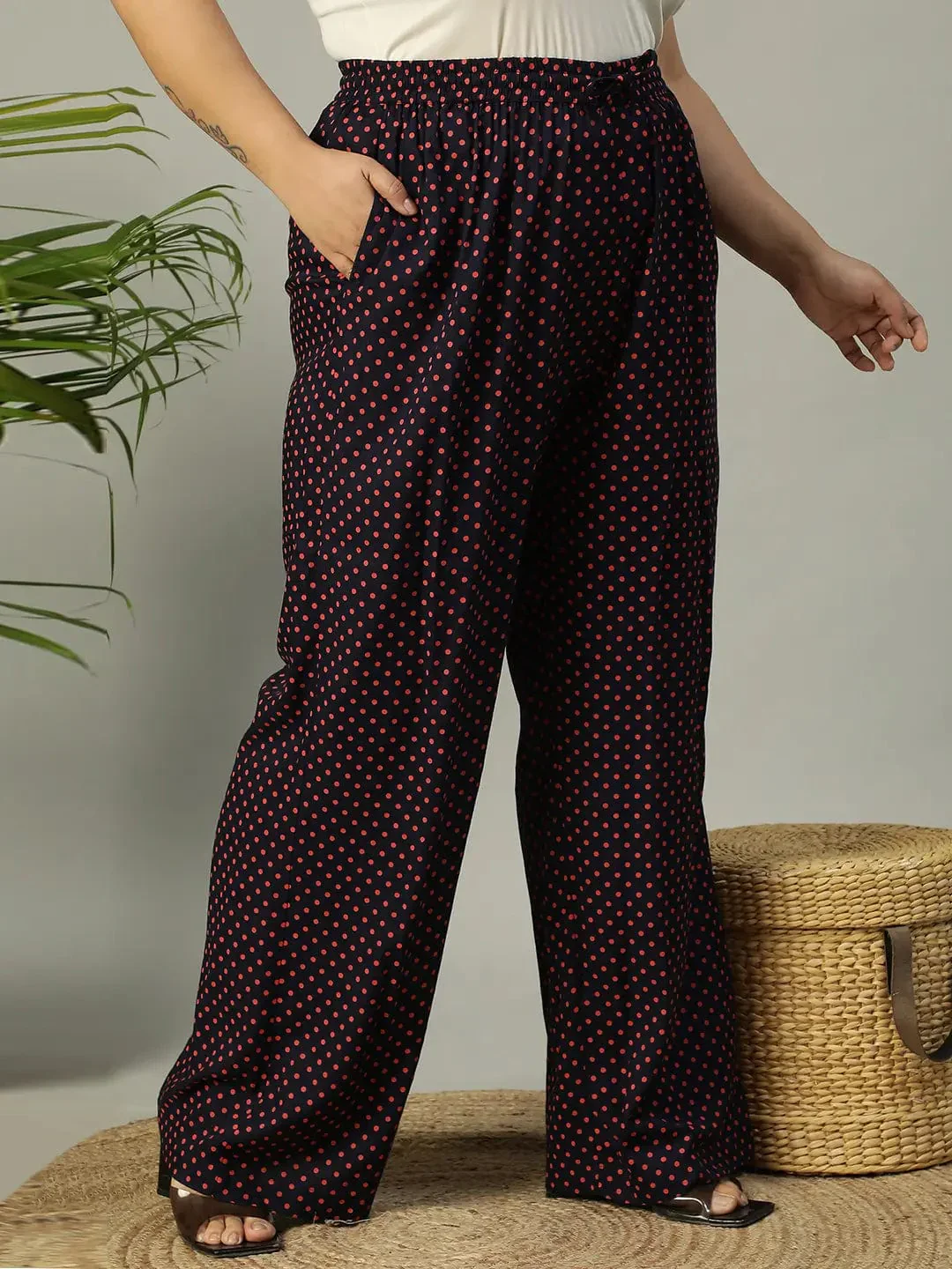 Navy Blue Polka Dot Print Elasticated Plus Size Women Pant - Image 4
