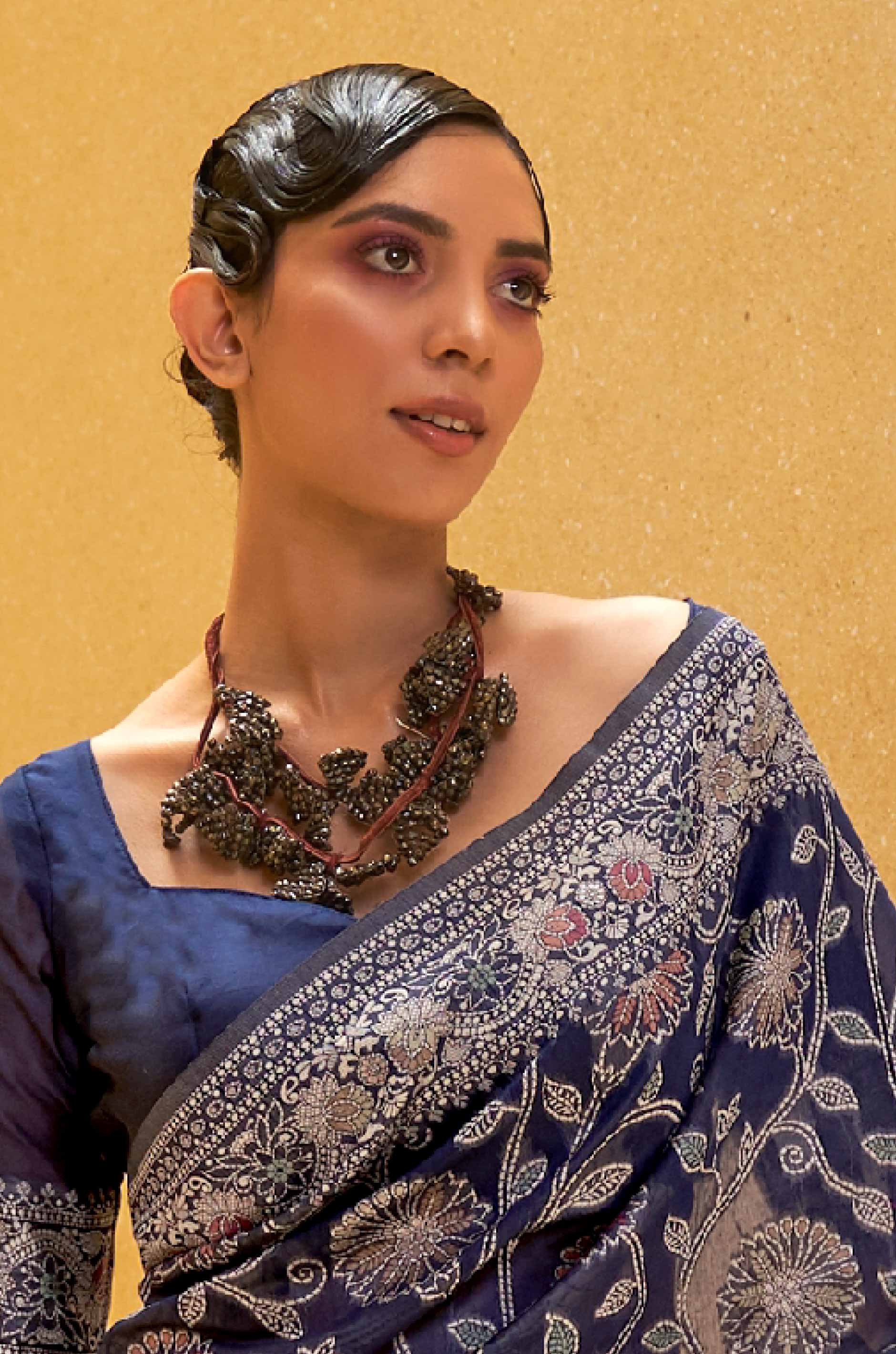 Navy Blue Woven Chikankari Lucknowi Saree - Image 3