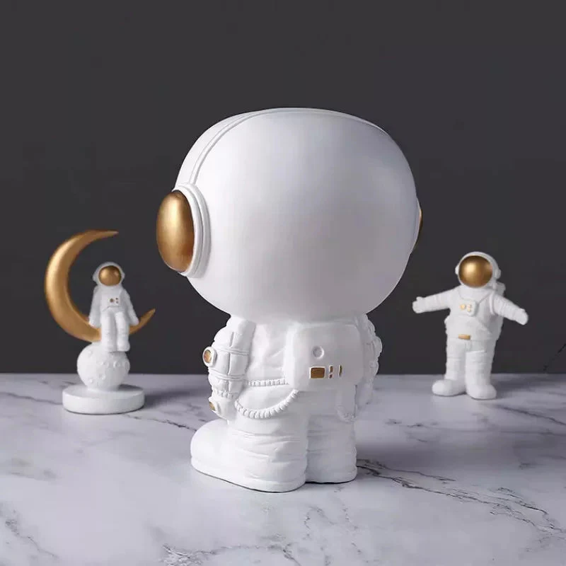 Nordic Resin Creative Astronaut Storage Sculpture - Image 2