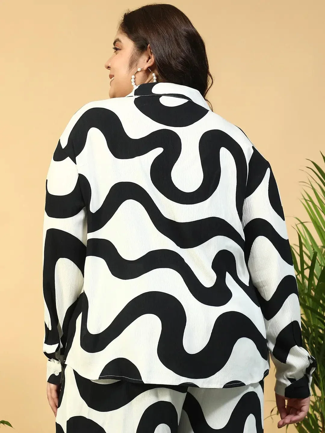 Off -White Collared Long Sleeve Button Down Plus Size Women Shirt - Image 5