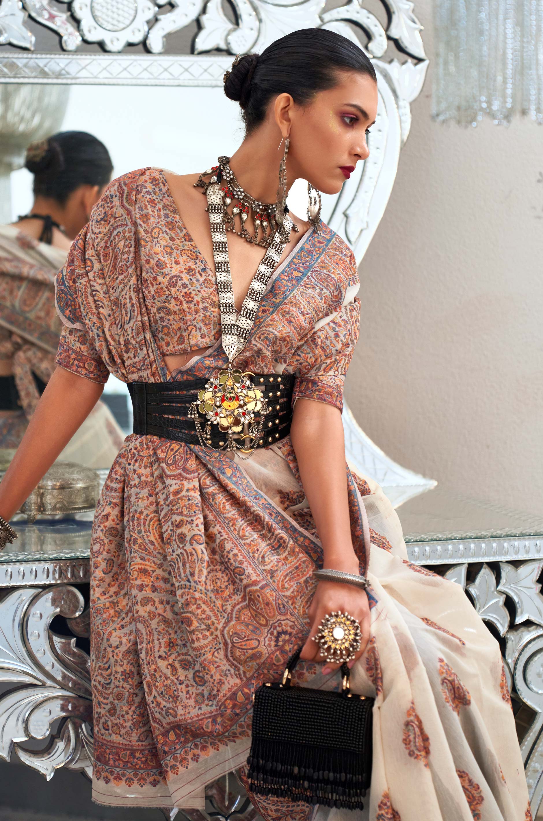 Off White Kashmiri Modal Silk Saree - Image 2