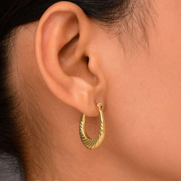 Oval Hoop Golden Anti Tarnish Earring - Image 2