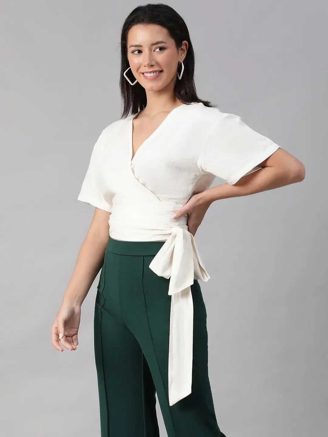 Party White V-Neck Short Sleeve Tie-Knot Belt Crop Top - Image 3