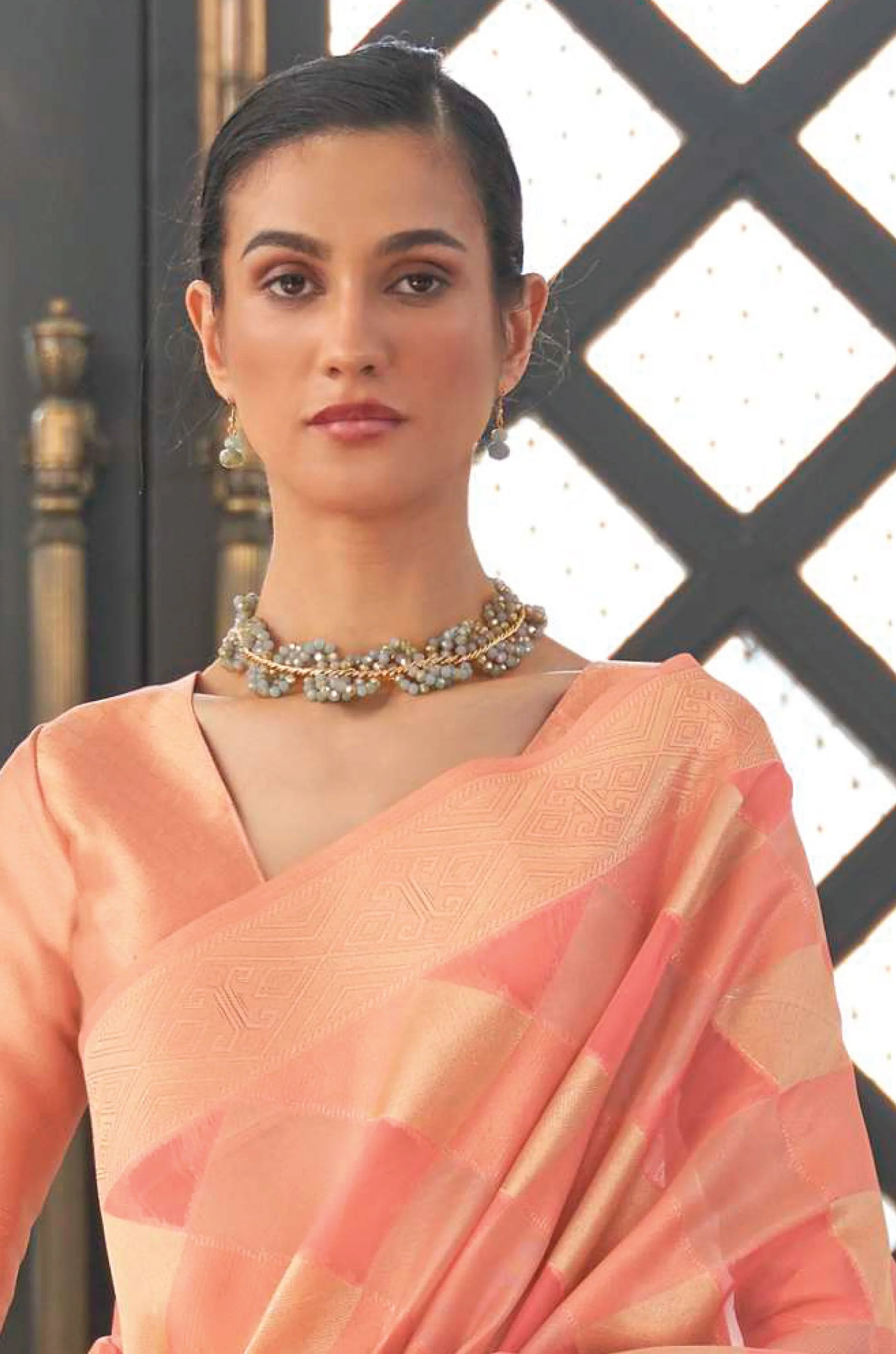 Peach Golden Woven Organza Saree - Image 4