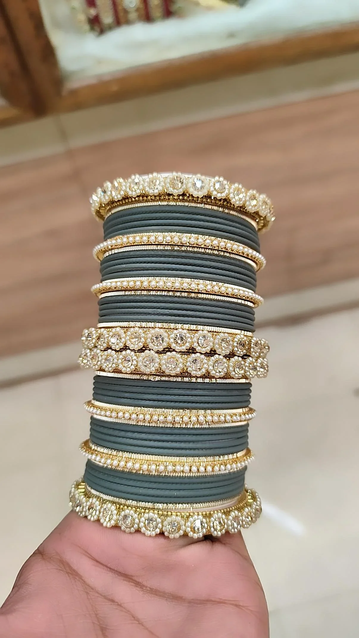 Pearl bangles set - Image 2
