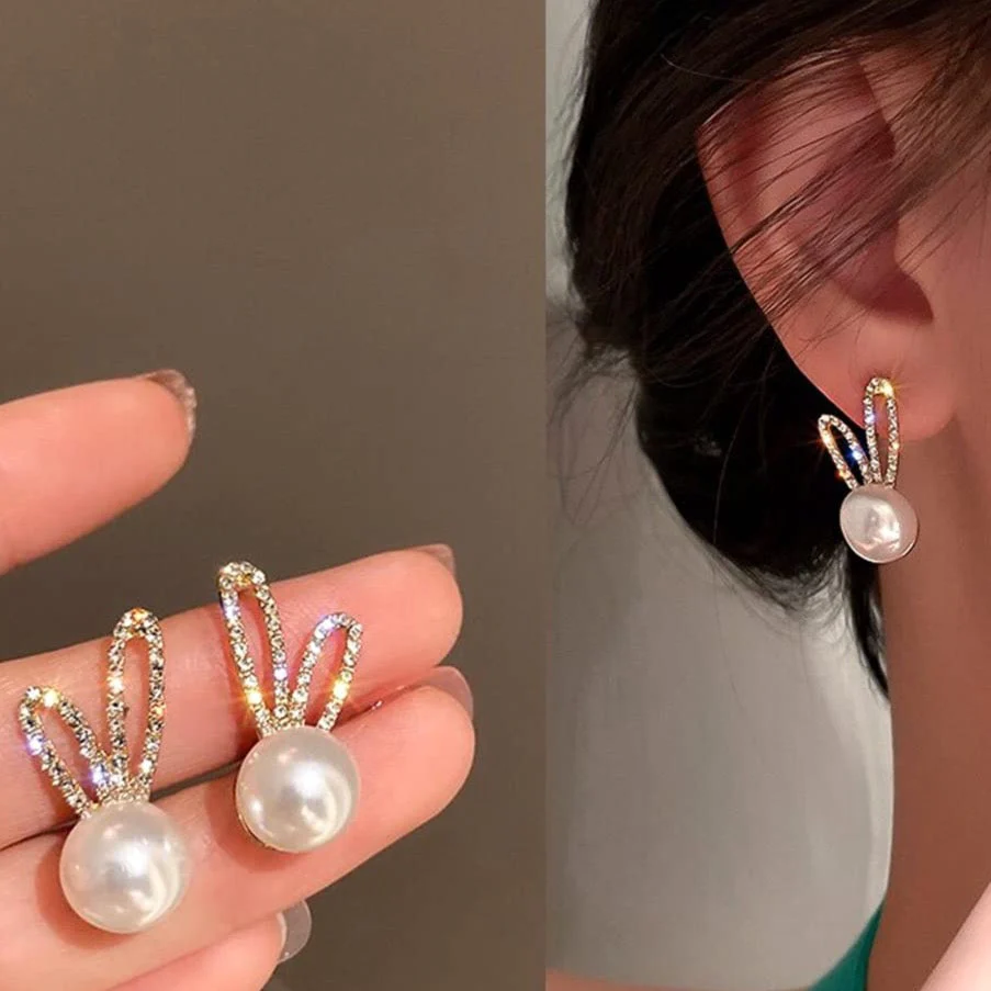 Pearl Bunny Silver Stud Earring - Image 2